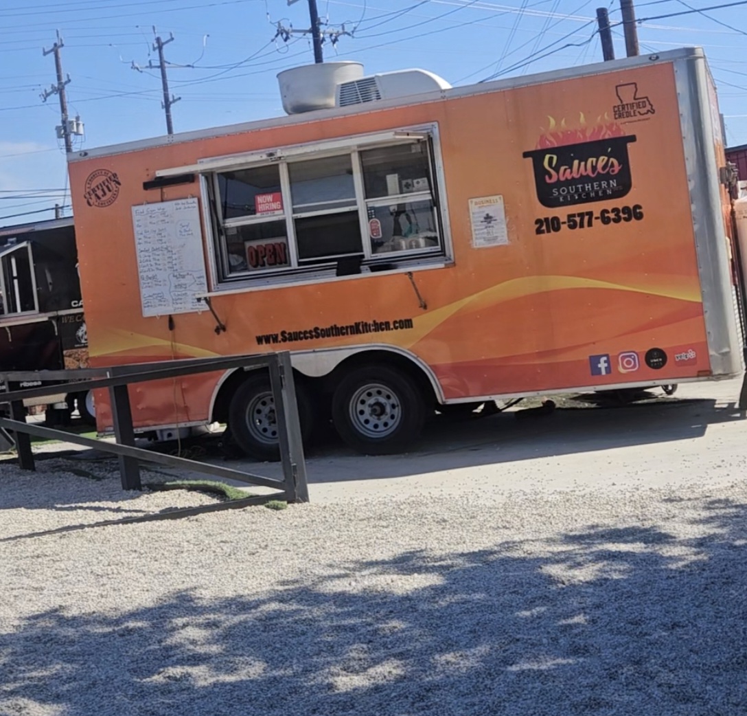Sauce's Southern Kitchen food truck, open for service in Universal City, TX